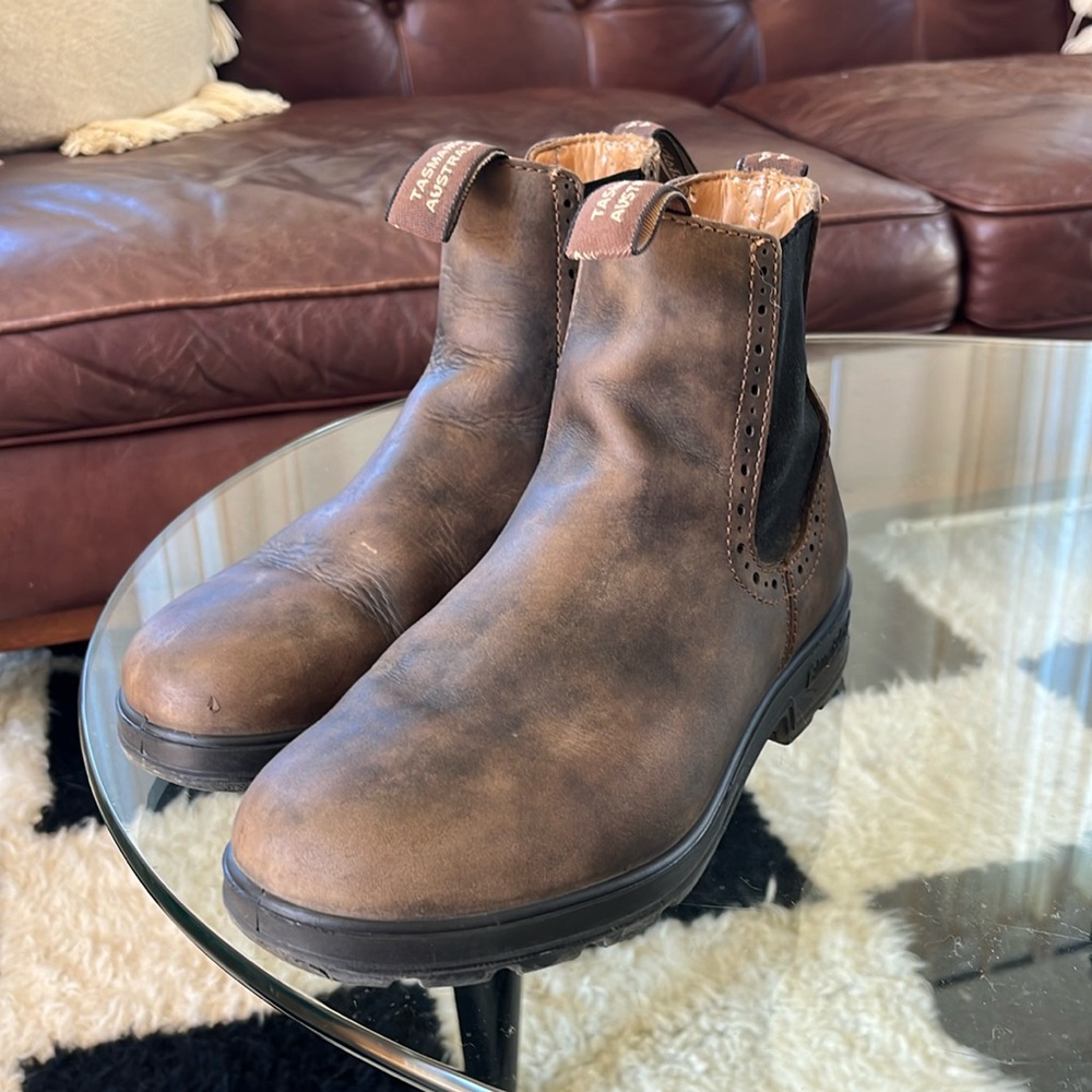 Blundstones